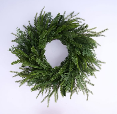 MIXED EVERGREEN WREATH