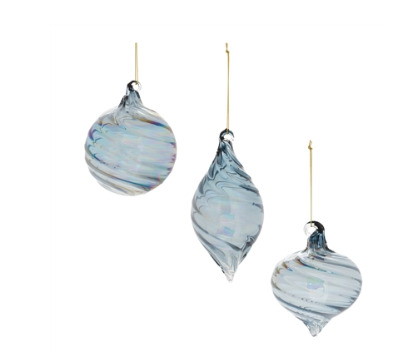 Iridescent Ornament 3D